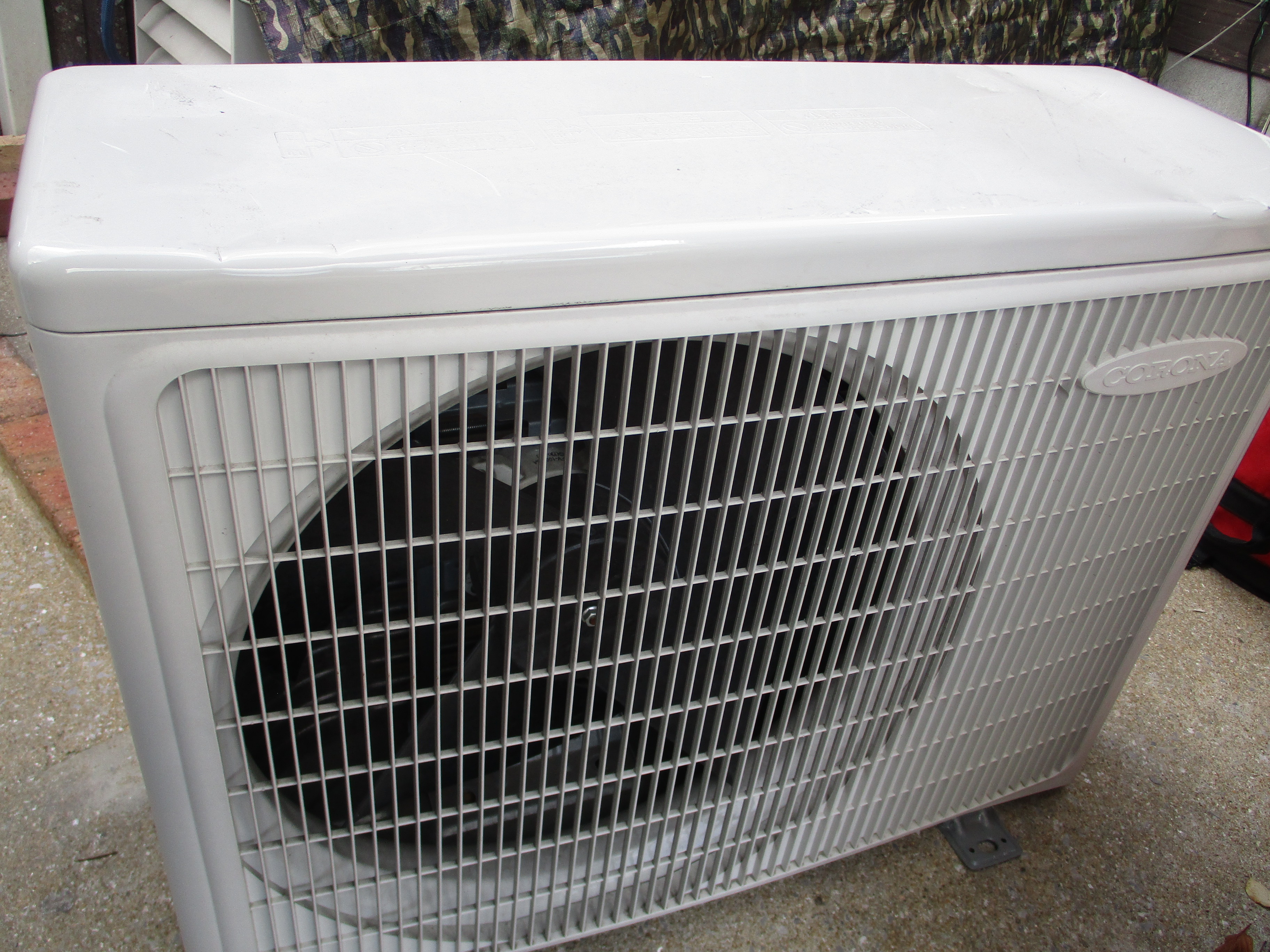 ２０１８年コロナ冷房専用エアコン　標準工事込み３５０００円税込