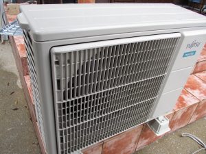 F１７８　２０１９年富士通ゼネラル　１４畳エアコン100V　標準工事込み７５０００円税込み　本体保証１年　工事保証３年