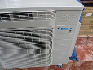 ダイキン２０２３年うるさら１４畳エアコン　１００V　Ｓ４０３ＡＴＲＳ工事込み　商談中