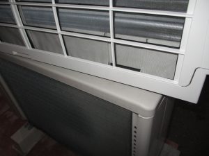 Ⅿ295　２０２２年三菱電機６畳エアコン標準工事込み４９８００円税込　本体保証１年　工事保証３年